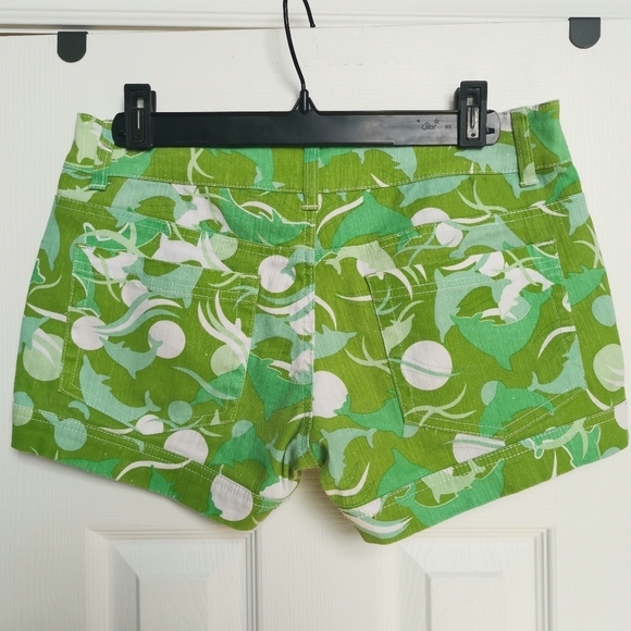 🩵3/$25🩵 Y2K Crest Jean Groovy Green Dolphin Shorts - Picture 8 of 9